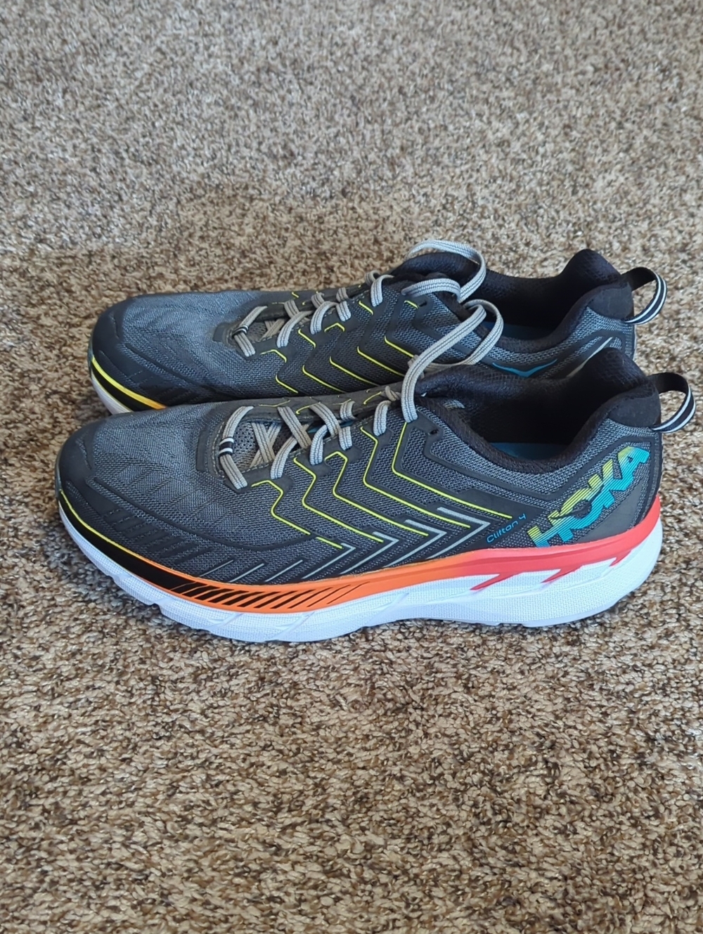 Hoka Clifton 4 Running Shoe